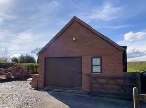 Detached Garage- click for photo gallery